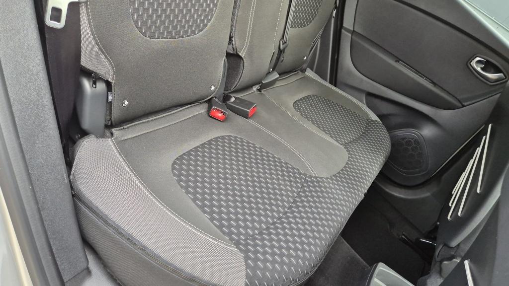 Renault Captur 1.2 tce intens | led | automaat | cruise | airco | camera | 