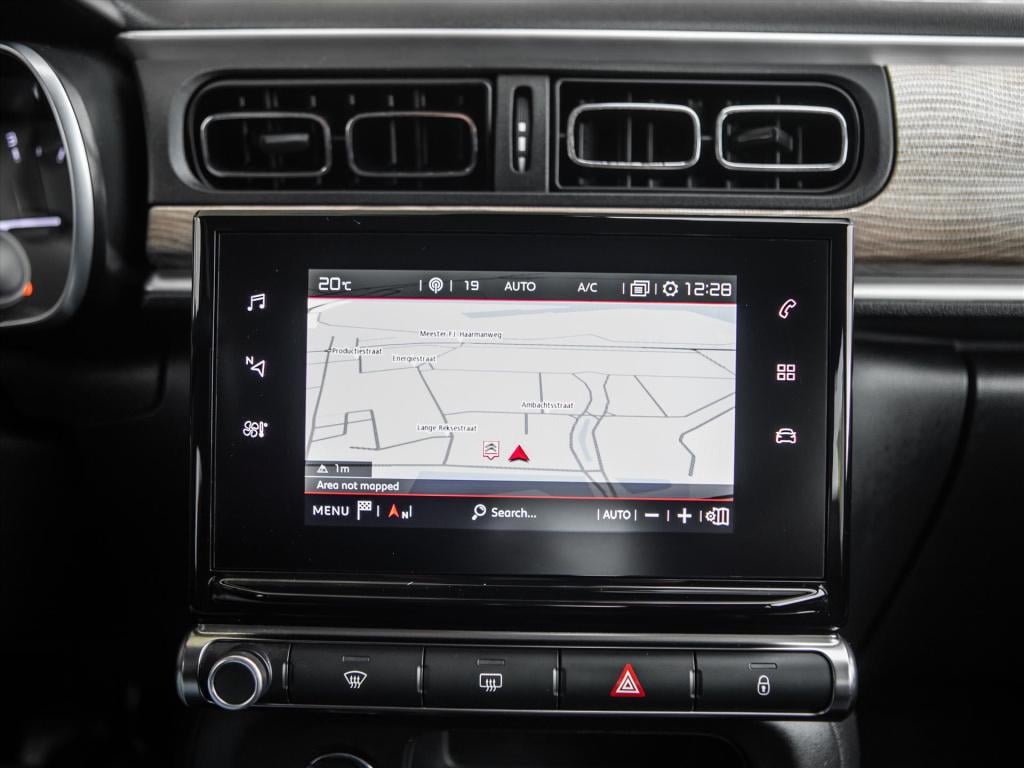 Citroen C3 1.2 puretech 83pk shine | navigatie | camera | park. sensoren | 