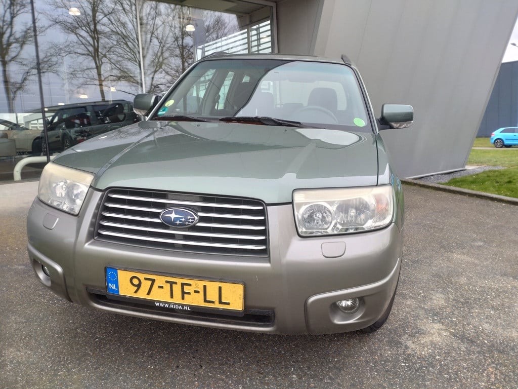 Subaru Forester 2.0i 4wd comfort