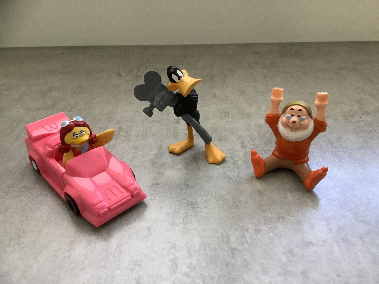 Vintage McDonalds Poppetjes + Pikachu + Minion