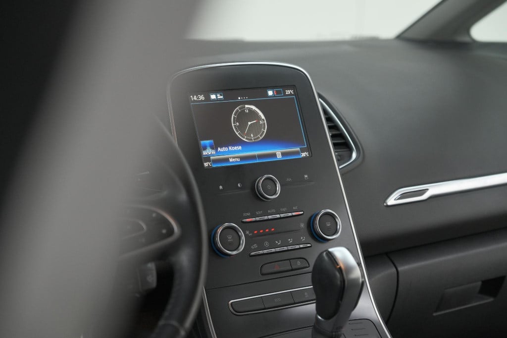 Renault Grand Scenic tce 140 edc intens | 7 zitplaatsen | trekhaak | camera