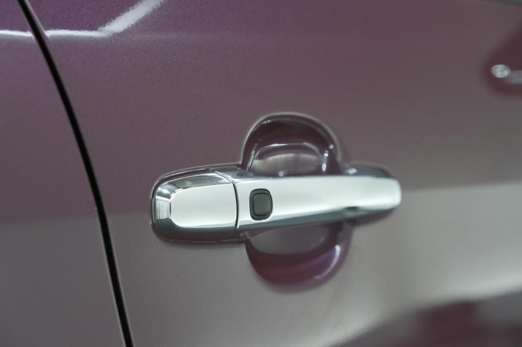 Peugeot 108 1.0 e-vti première | camera | climate control | 15 inch lichtme