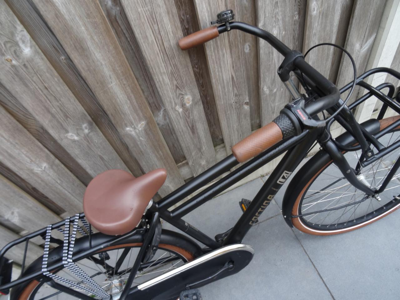 🚲 Cortina U4 Jongensfiets 26 inch – Zwart – 3 Versnellingen 🖤