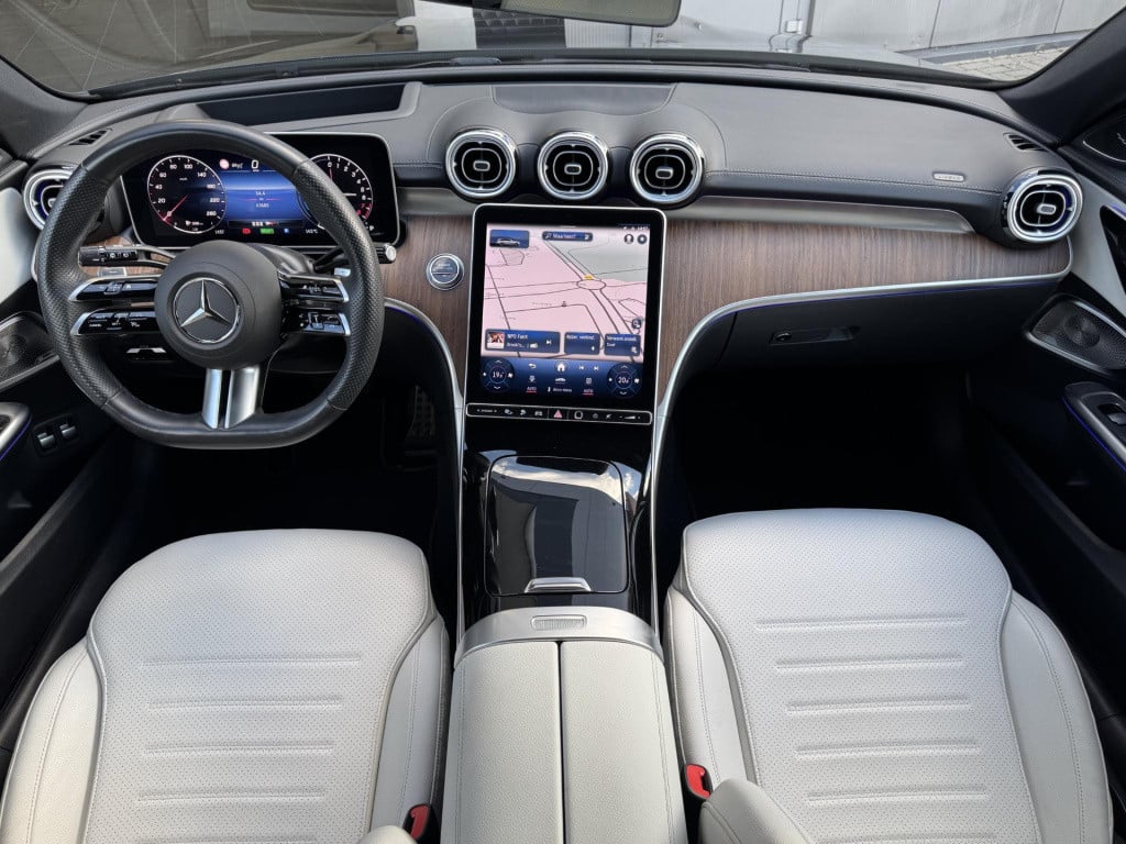 Mercedes-Benz C-Klasse estate 300 e amg line soh 99% nl-auto, volle opties!