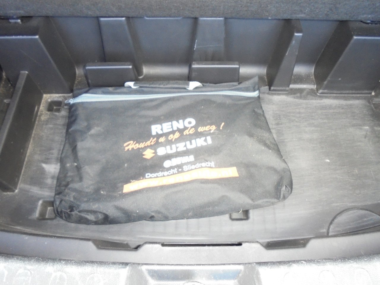 Splash 1.0 VVT 177.928 Km N.A.P Apk.fijne nette onderhouden auto 177.928Km