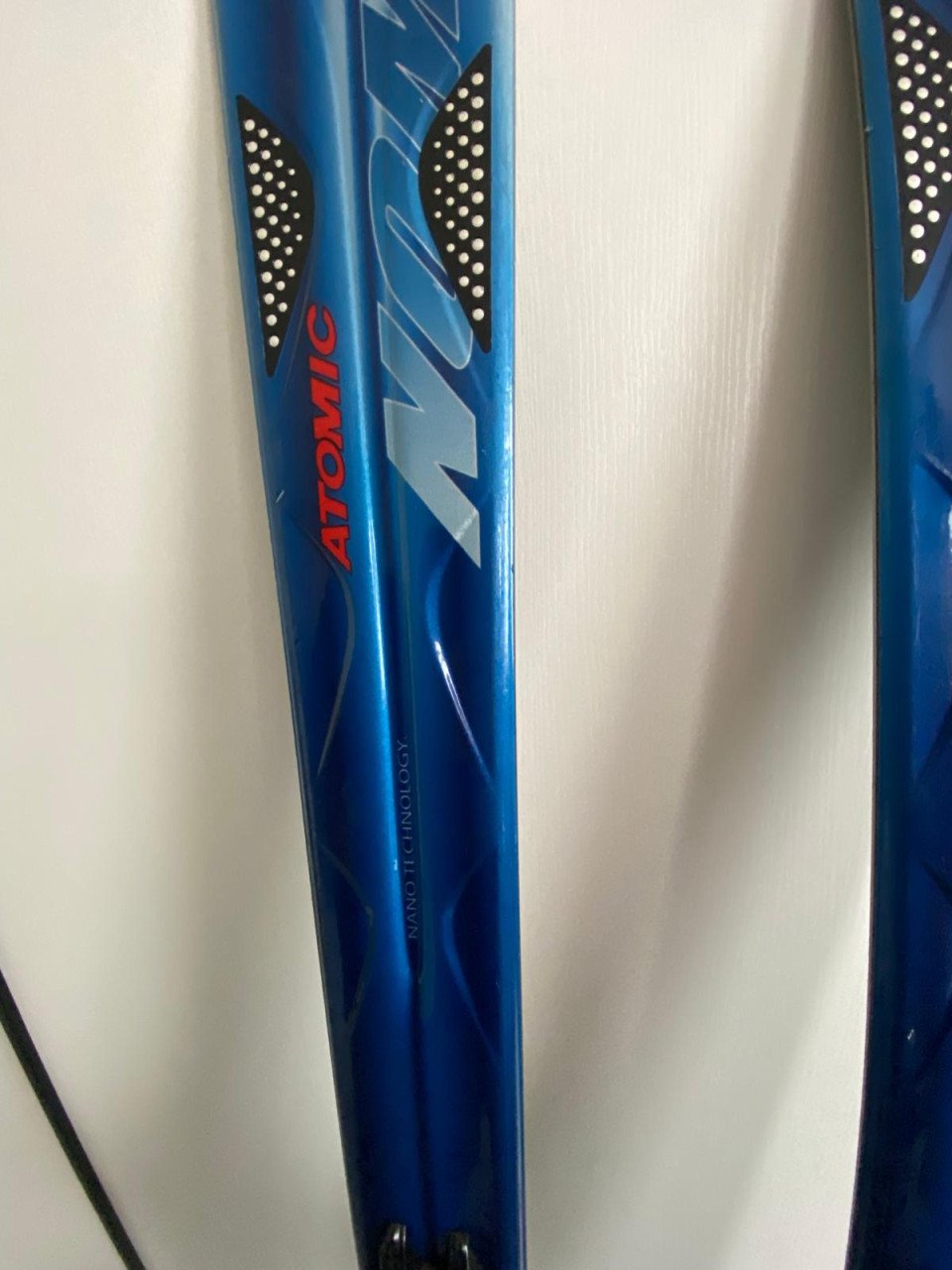 Dames ski's  Atomic Nomad Carve 148