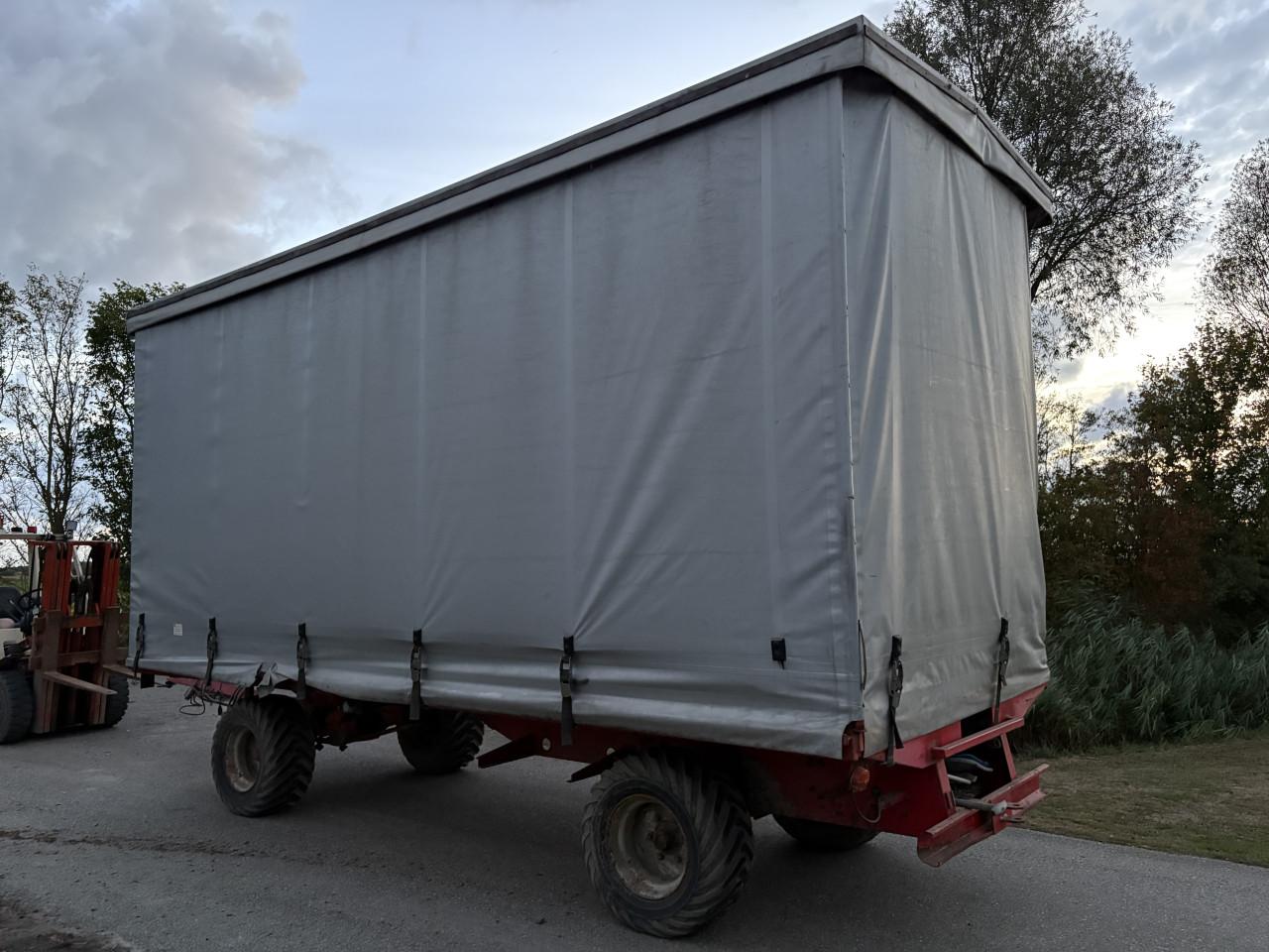 Oogstwagen met oogstband