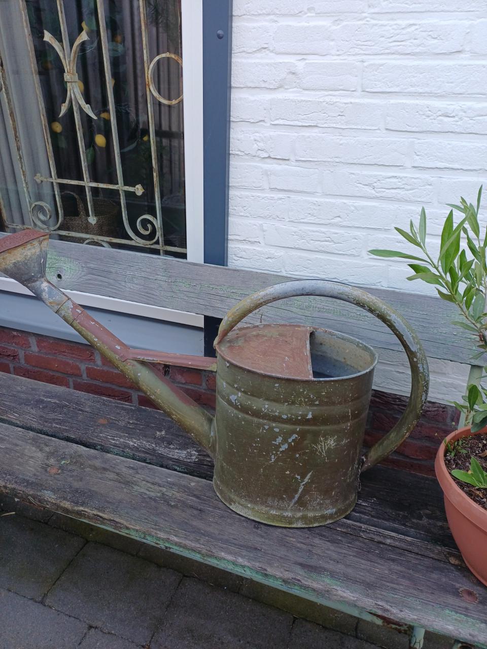 Brocante gieter