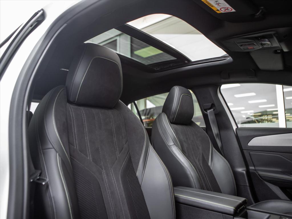 Peugeot 308 1.2 puretech 130pk gt automaat | panoramadak | acc | camera 360