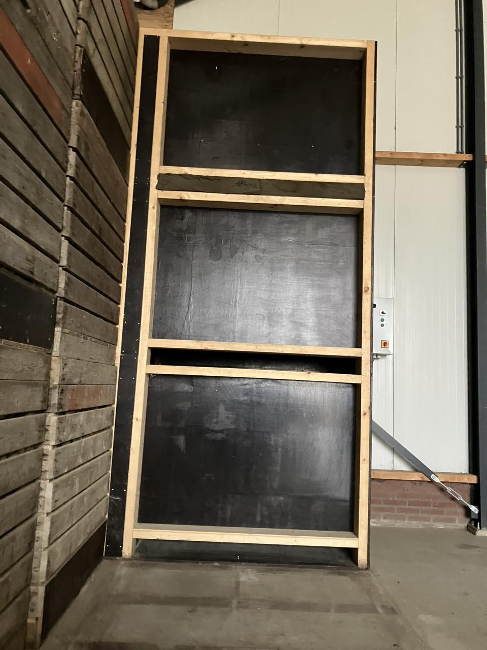 Droogwand voor aard of uien