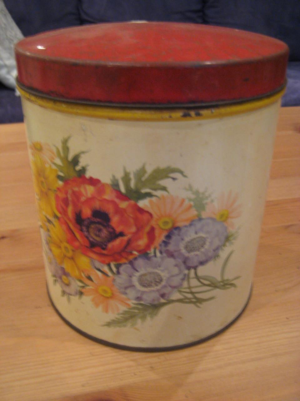 Verzameling koektrommels , doos 8