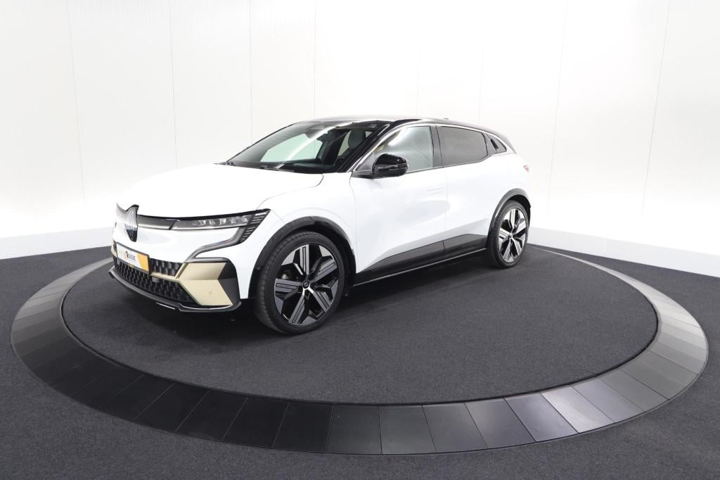 Renault Megane E-tech ev60 optimum charge iconic | 360 camera | harman kard