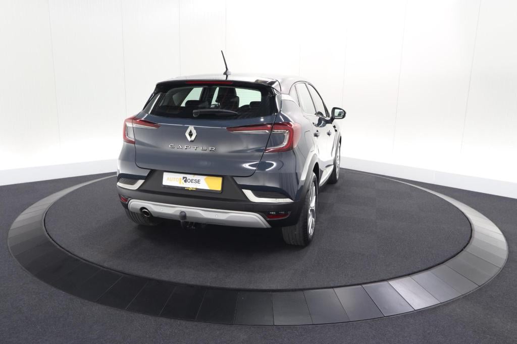 Renault Captur tce 130 edc limited | trekhaak | adaptieve cruise control | 