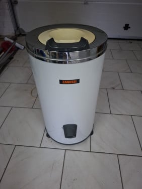 Centrifuge