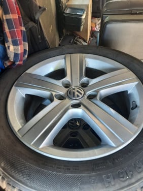 Velgen vw golf 5  16 inch