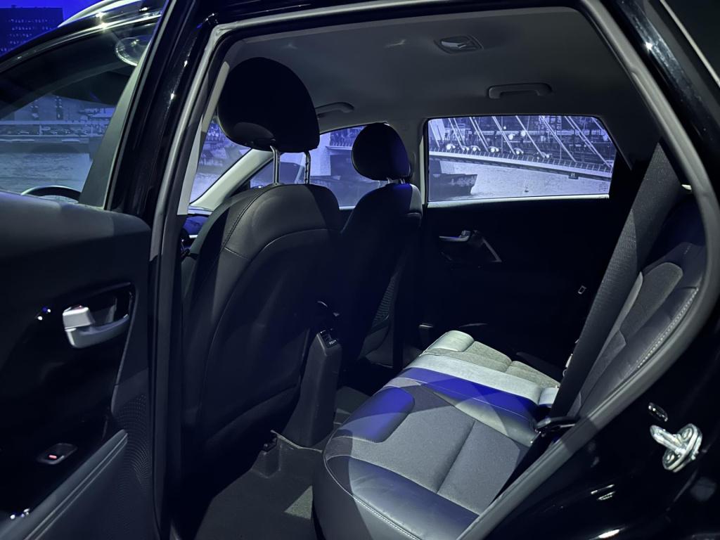 Kia Niro 1.6 gdi hybrid dynamicline *origineel nl*camera*navi*appconnect*