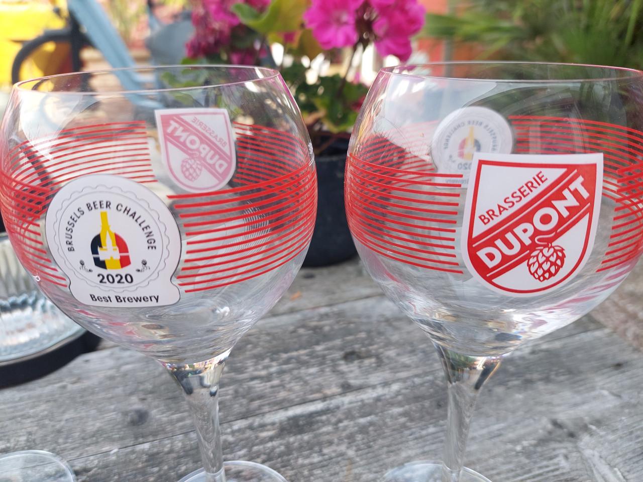 3 mooie bierglazen Brussels bier