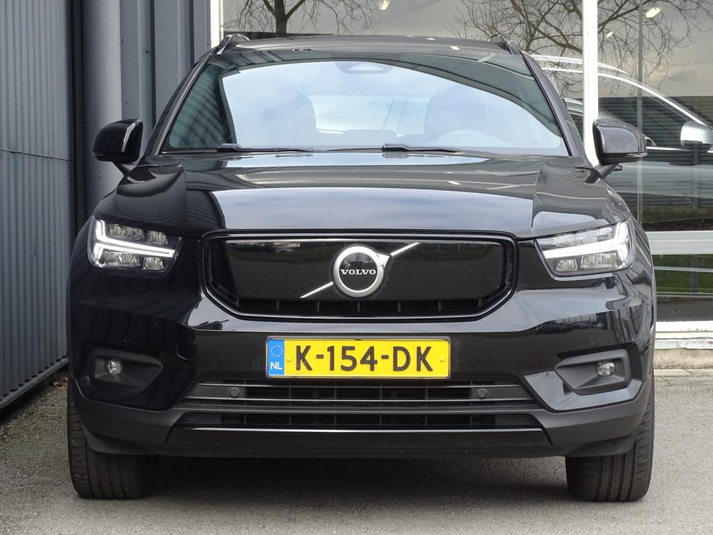 Volvo XC40 recharge p8 awd r-design
