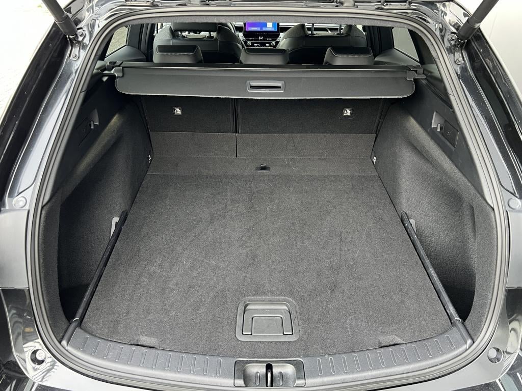 Toyota Corolla Touring Sports hybrid 140 dynamic