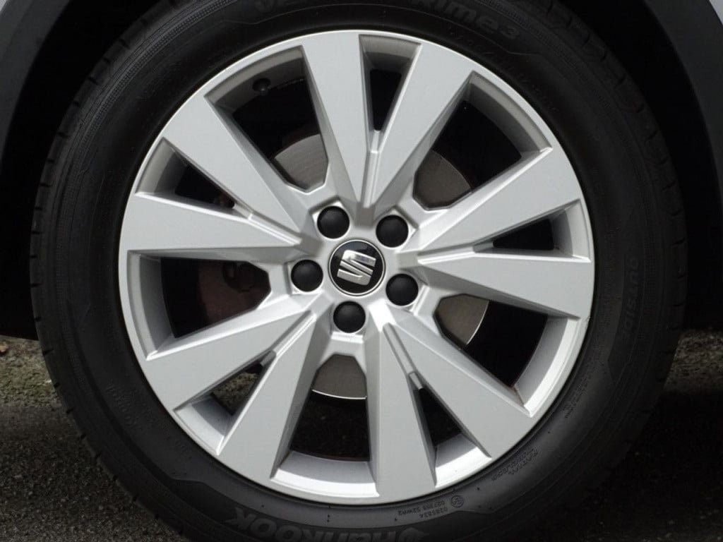 Seat Arona 1.0 tsi xcellence business intense trekhaak