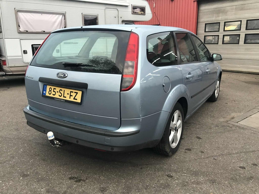 Ford Focus wagon 2.0-16v futura