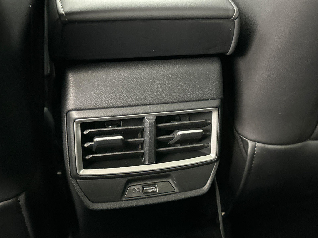 MG ZS 1.5 hybrid+ luxury | uit voorraad | mg upgrade deal | leder | 18'' ve