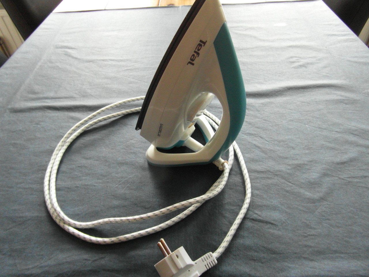 Tefal Easy Dry 20 droogstrijkijzer