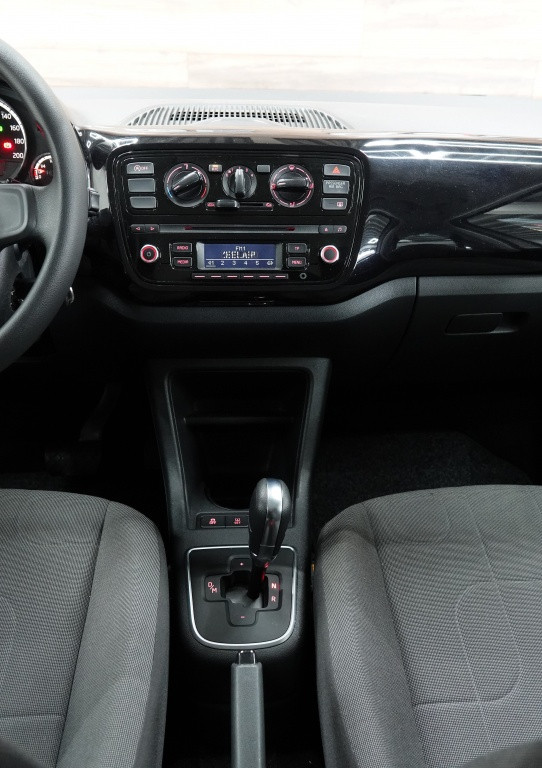 Volkswagen UP! 1.0 move up! | pdc | airco | automaat |