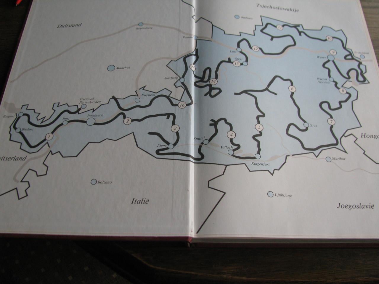 Boek over Oostenrrijk.