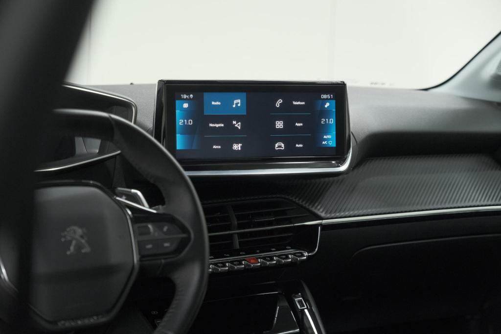 Peugeot 208 puretech 100 eat8 allure | adaptieve cruise control |  camera |