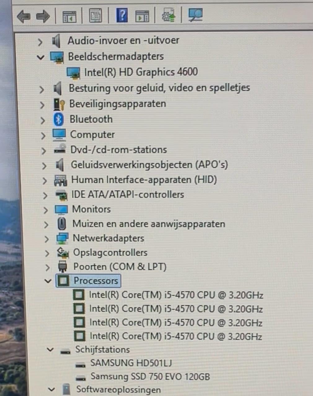 Complete set HP / Intel Core i5 / 12GB ram / Windows 11 /