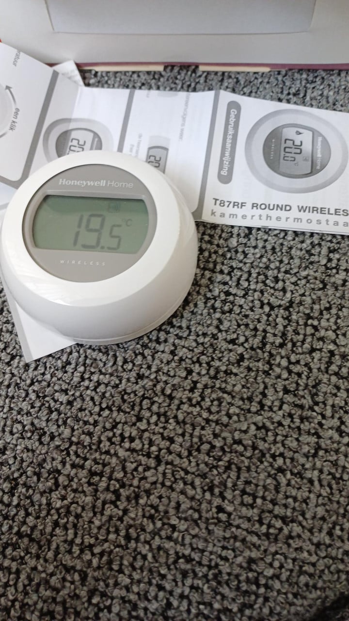Te koop honeyweel wireless thermostaat