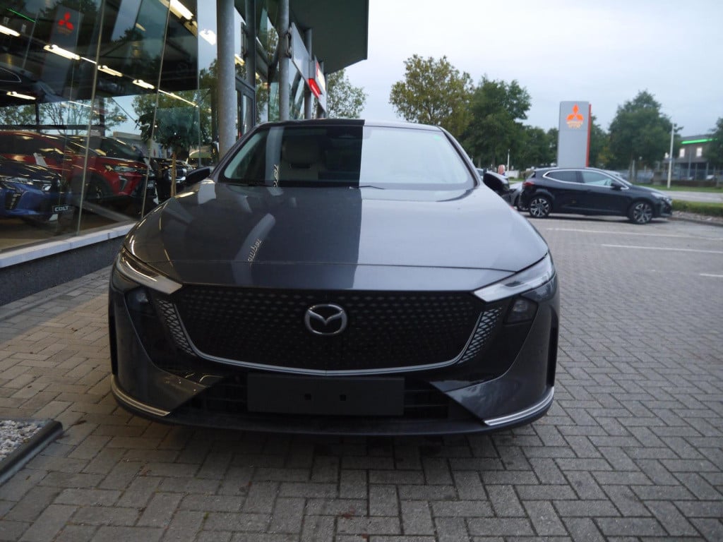 Mazda 6 6e takumi 68.8 kwh