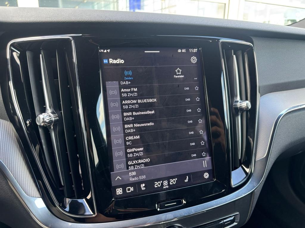 Volvo V60 t6 398pk recharge plus dark| adap.cruise| trekhaak| 360 camera