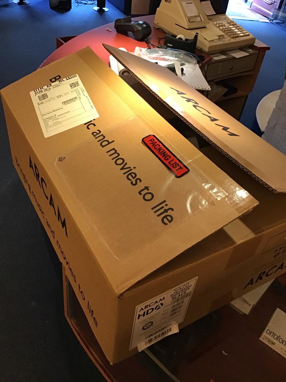 Arcam SA20 stereo versterker