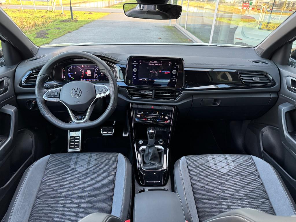 Volkswagen T-roc 1.5 tsi r-line black edition automaat , panoramaschuifdak 