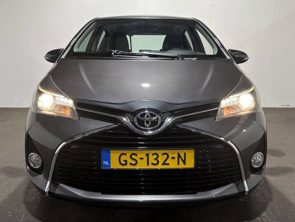 Toyota Yaris 1.3 vvt-i style