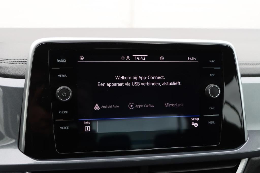 Volkswagen T-roc 1.5 tsi style 150pk