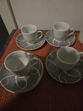 Set van 4 kop en schotels (6) Espresso van het merk Steinbach