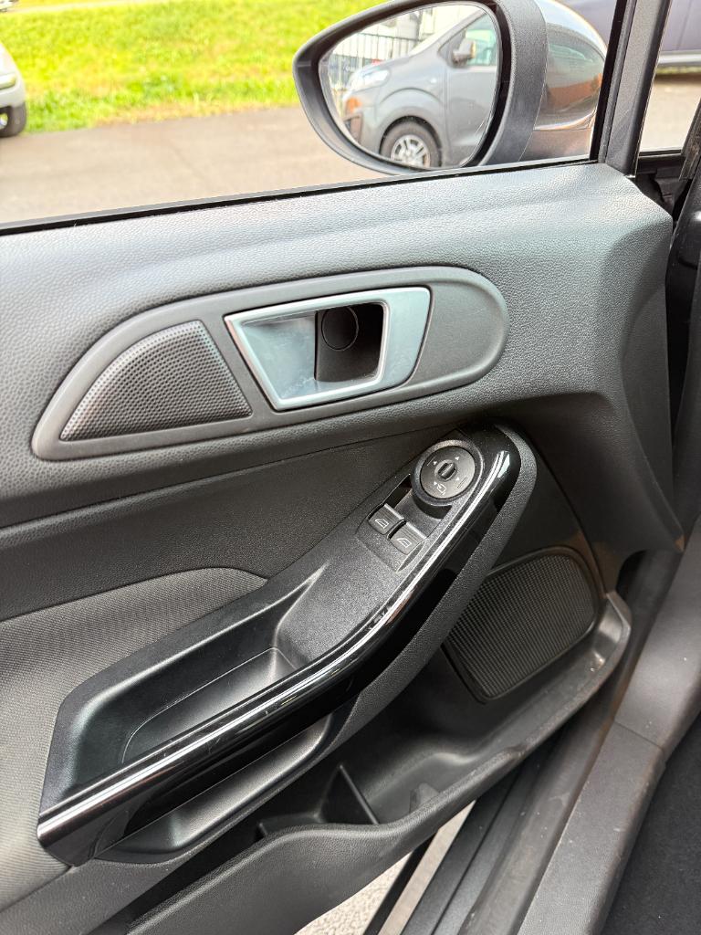 Ford Fiesta 1.0 - titanium