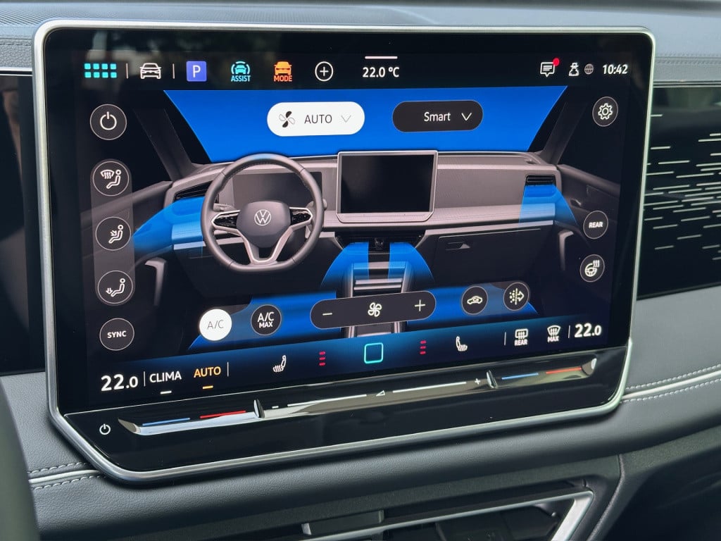 Volkswagen Tiguan 1.5 etsi 150pk dsg elegance | 360 camera | trekhaak | dod