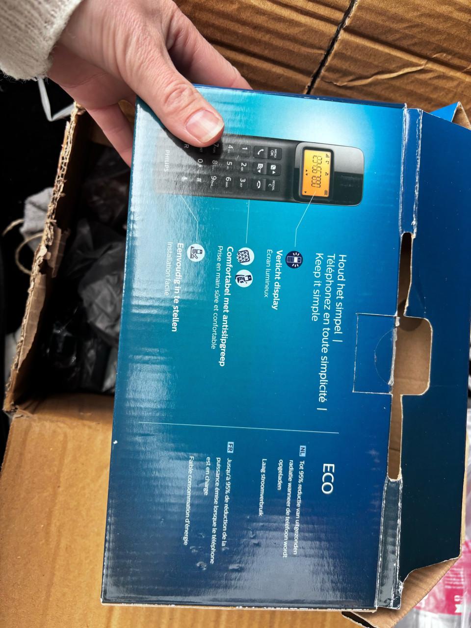 Huistelefoons philips D140 trio nieuw