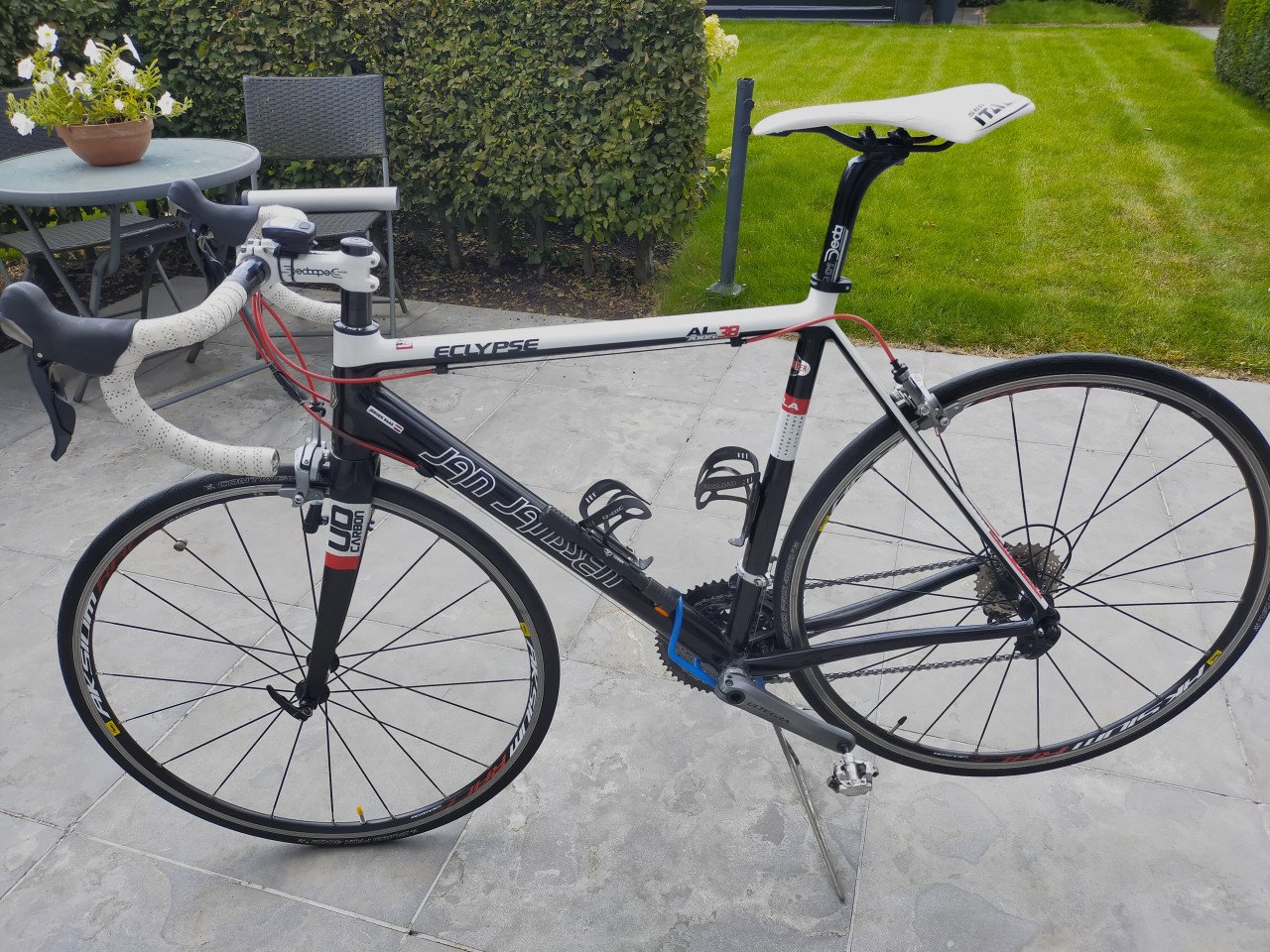 Racefiets "Jan Jansen Eclypse"