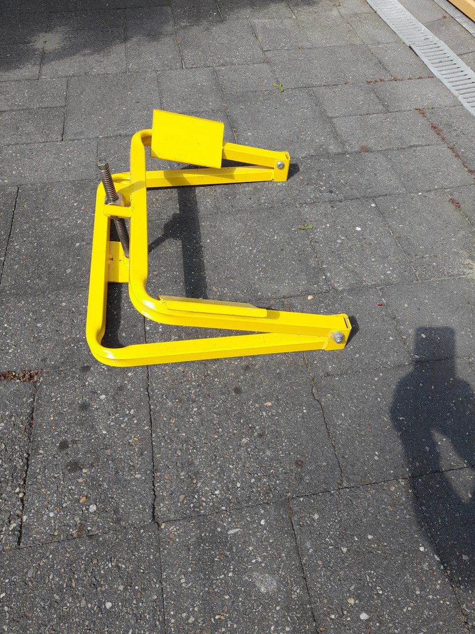LEVELER