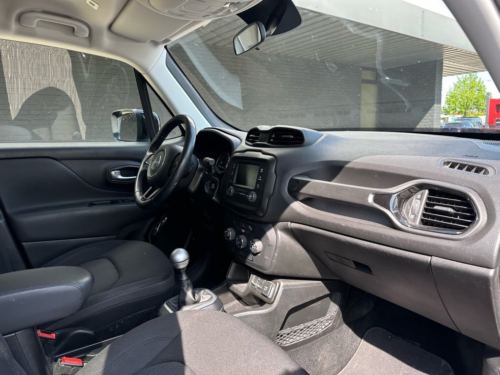 Jeep Renegade 1.6 e-torq longitude // black edition // 52.000km! //