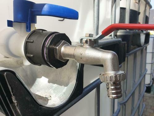 Te koop ibc s van voedingn1000 liter -jerrycans-vaten staal / stook tonnen