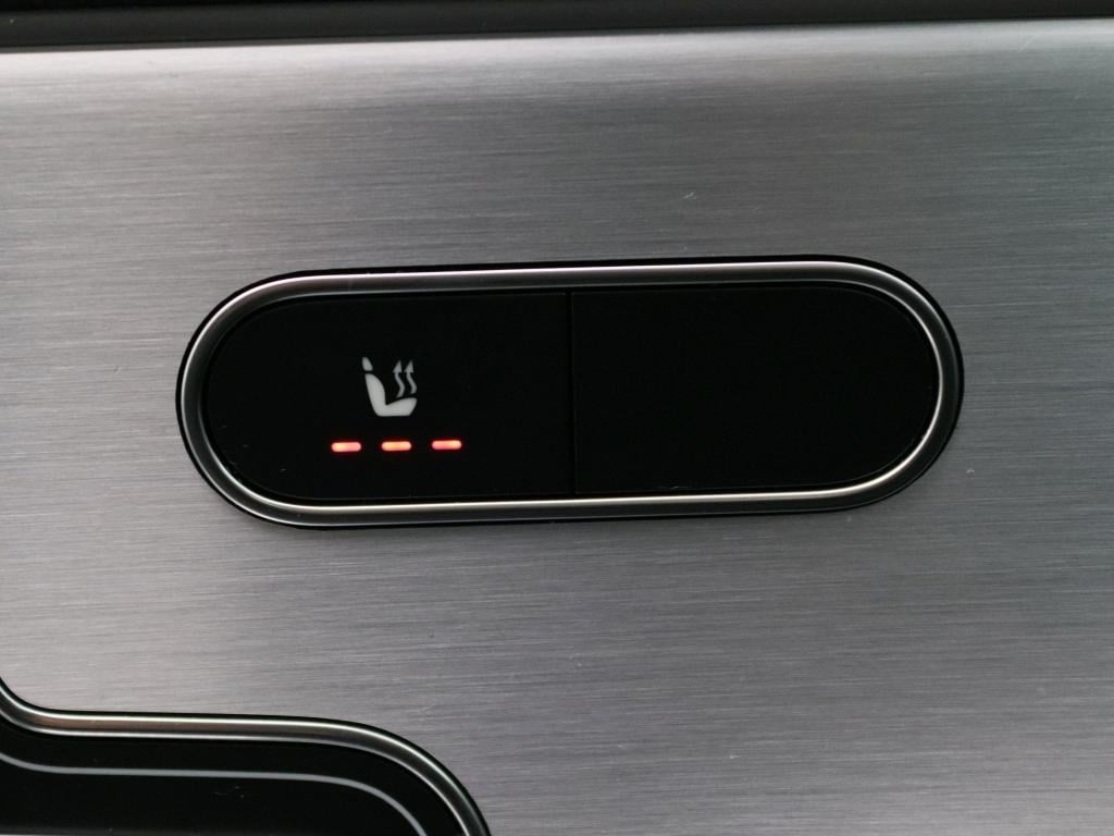 Mercedes-Benz A-Klasse 180 business solution amg amg line | night pakket | 