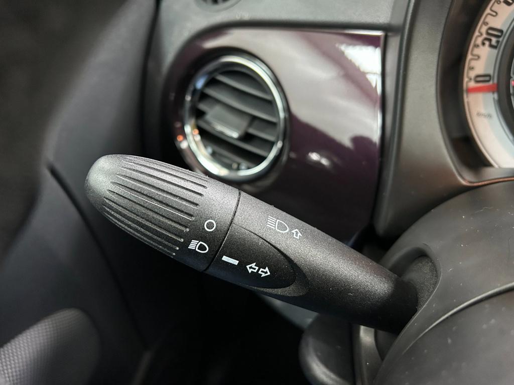 Fiat 500 occasion lounge met panoramadak en unieke kleur | tweedehands fiat