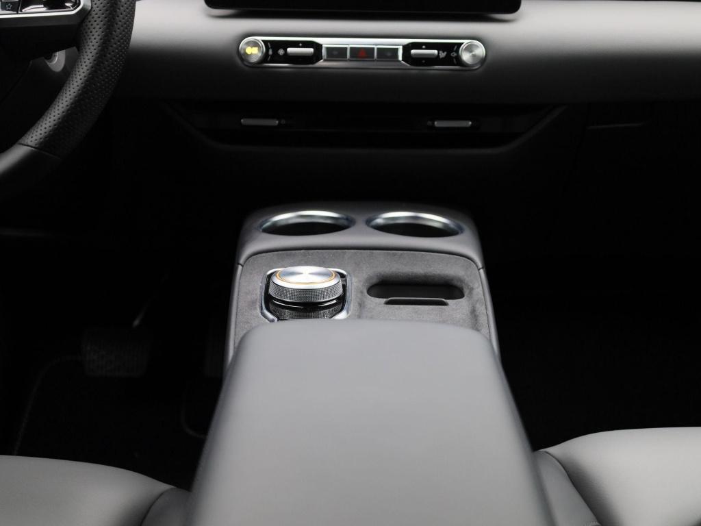 MG Mgs5 Ev luxury 64 kwh | black pack | 360 camera | warmtepomp | getint gl