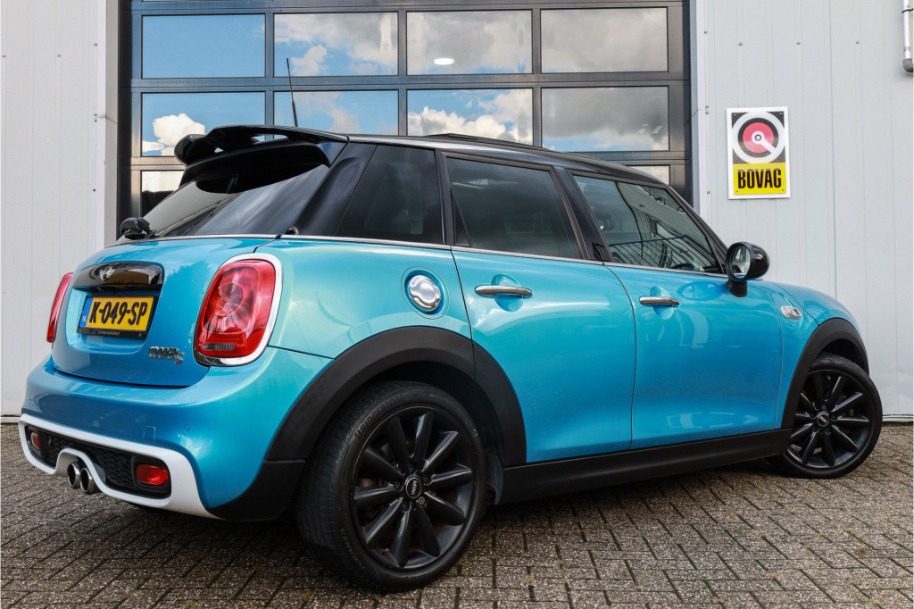 Mini Cooper mini 2.0 chili serious business pano i navipro i cam